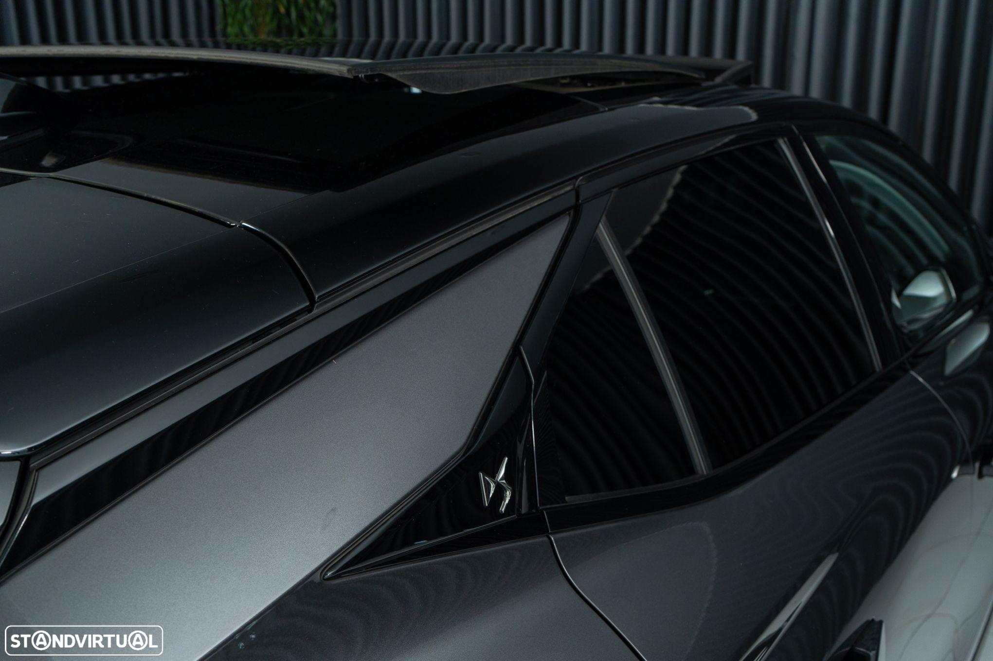 DS DS4 4 1.2 PureTech Performance Line EAT8 - 38