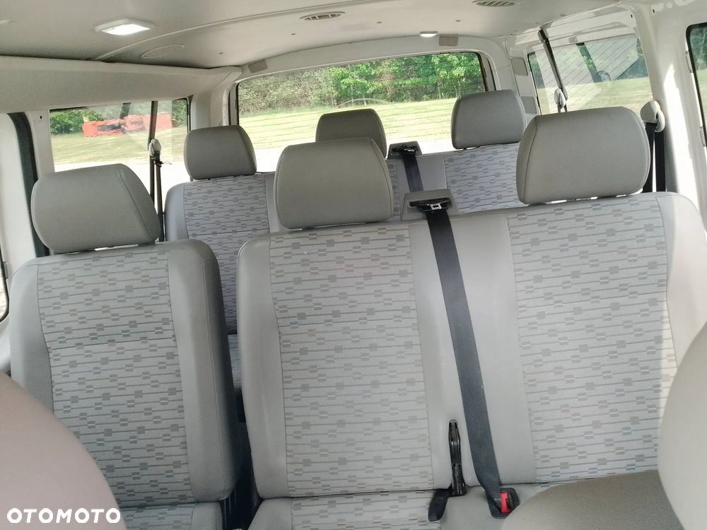 Volkswagen Transporter L2H1 - 16