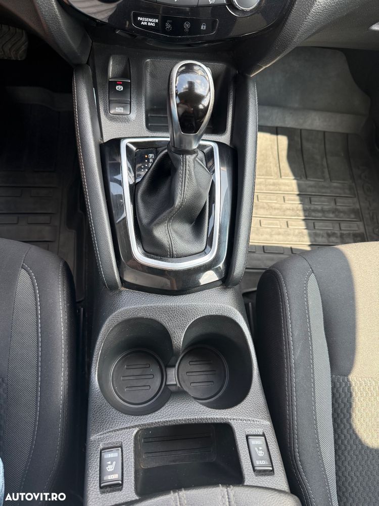 Nissan Qashqai - 13