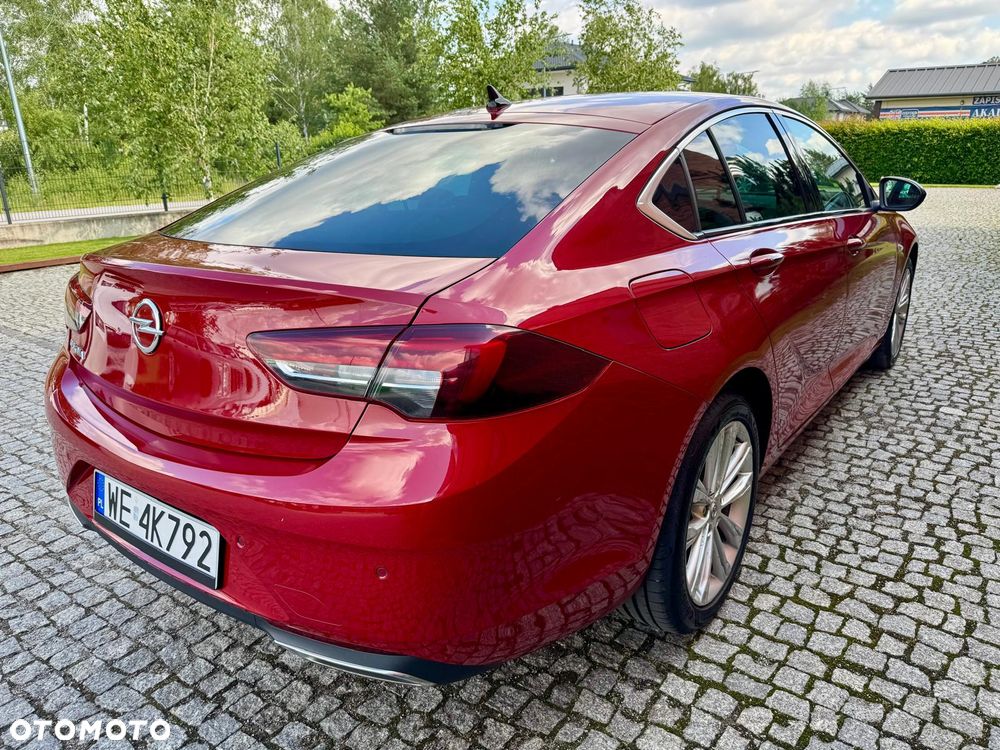 Opel Insignia 2.0 T Elegance S&S - 4