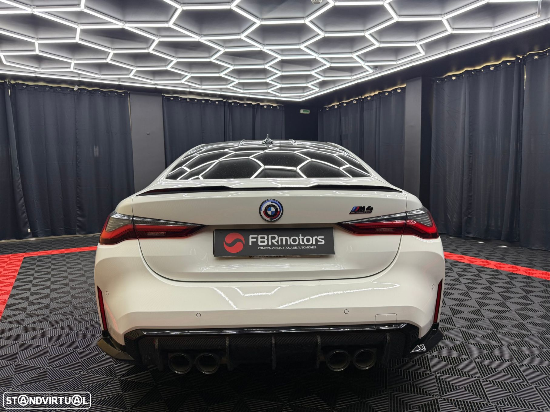 BMW M4 Competition - 11