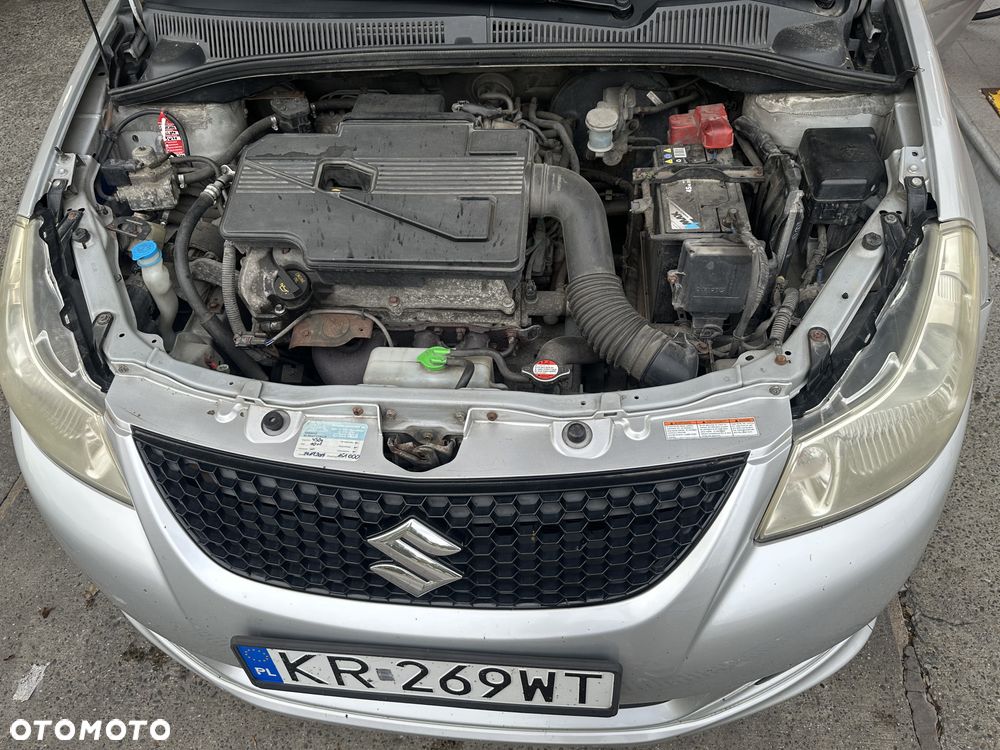 Suzuki SX4 1.6 GS/Premium - 14