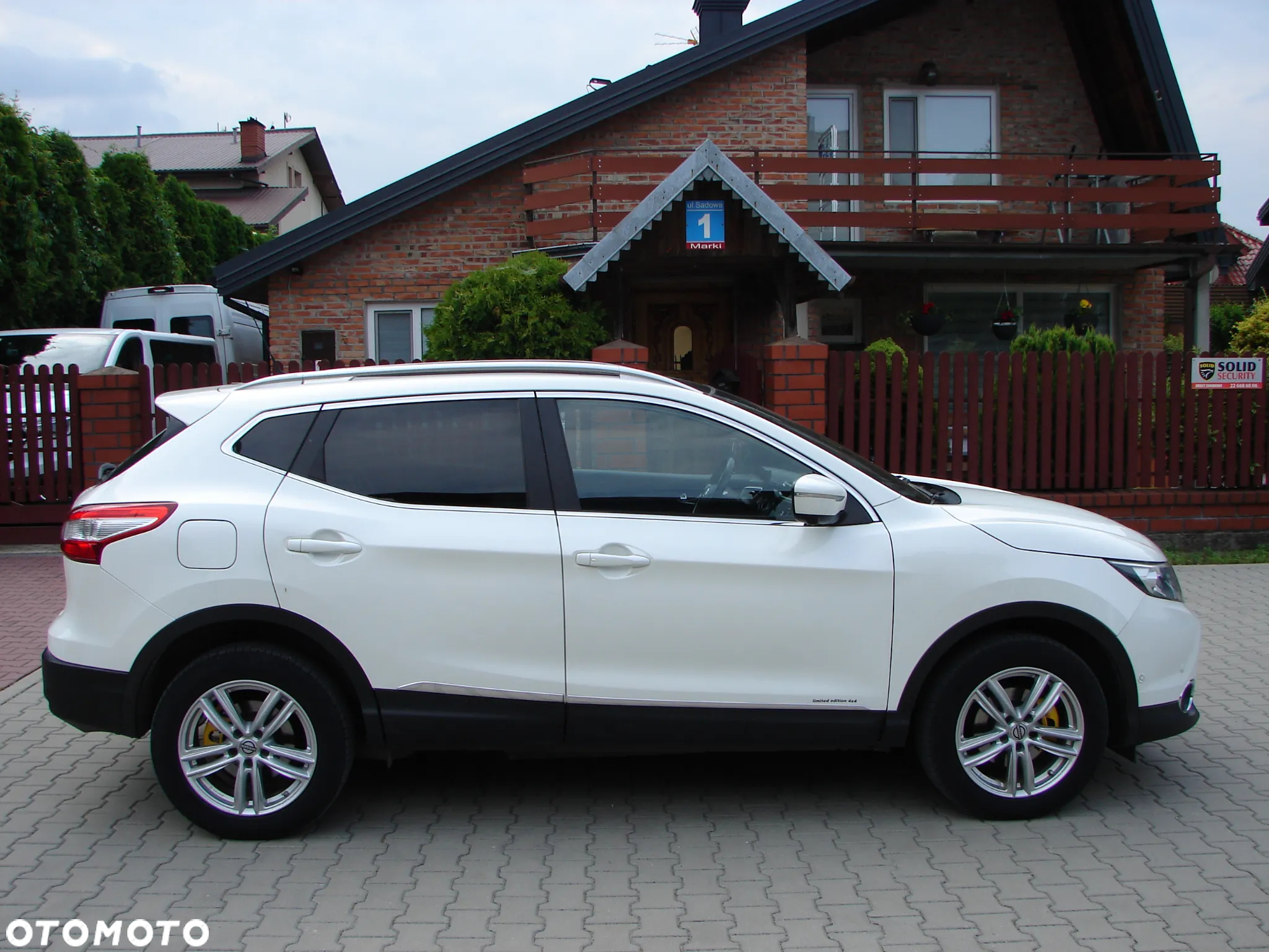 Nissan Qashqai 1.6 DCi 4x4 Tekna - 5