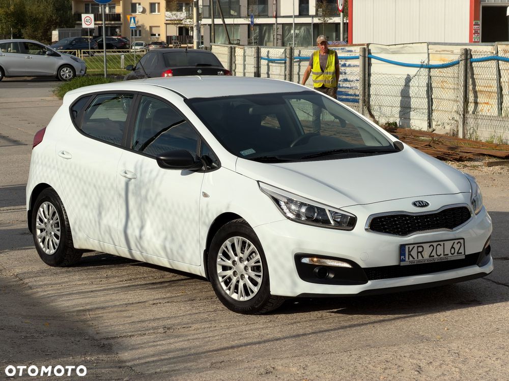 Kia Ceed 1.4 M - 12