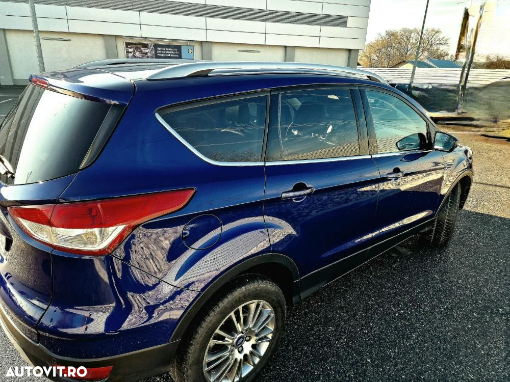 Ford Kuga 2.0 TDCi 4WD Powershift Titanium - 12