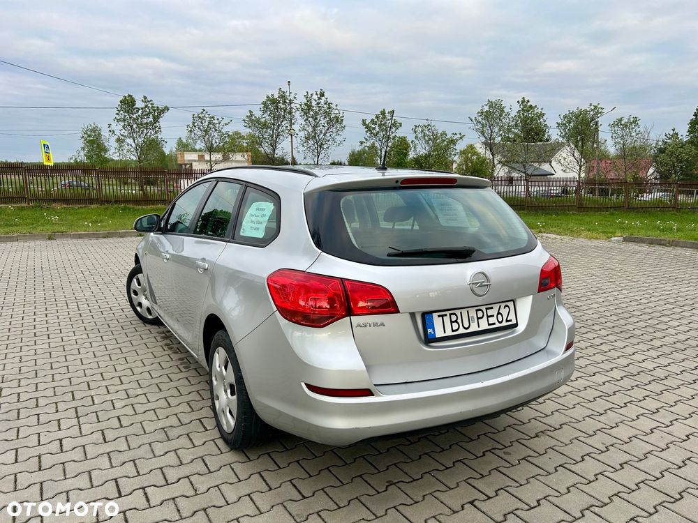 Opel Astra 1.7 CDTI DPF Style - 8