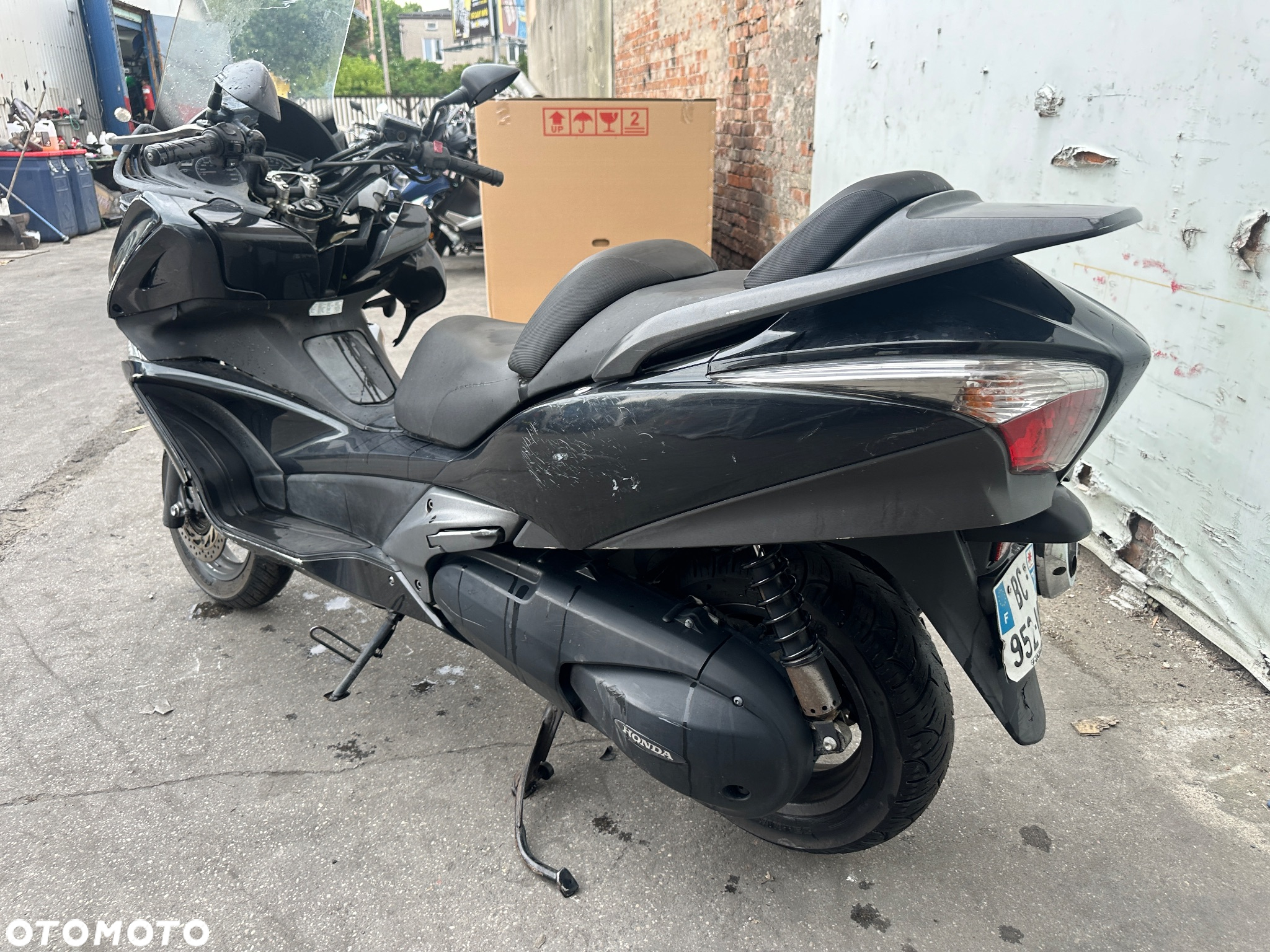 Honda SW-T400 - 3