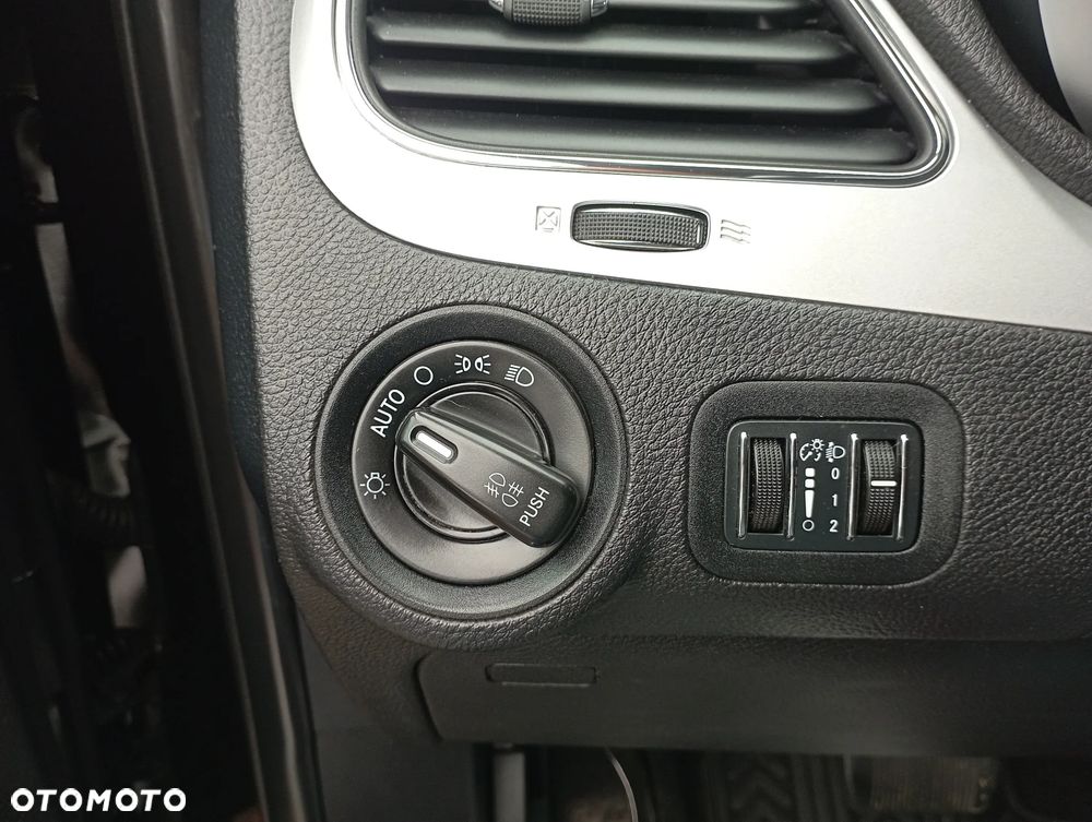 Fiat Freemont 3.6 V6 Lounge - 27