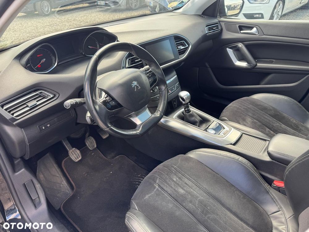 Peugeot 308 e-HDi 115 Stop & Start Niveau 2 Business-Line - 18