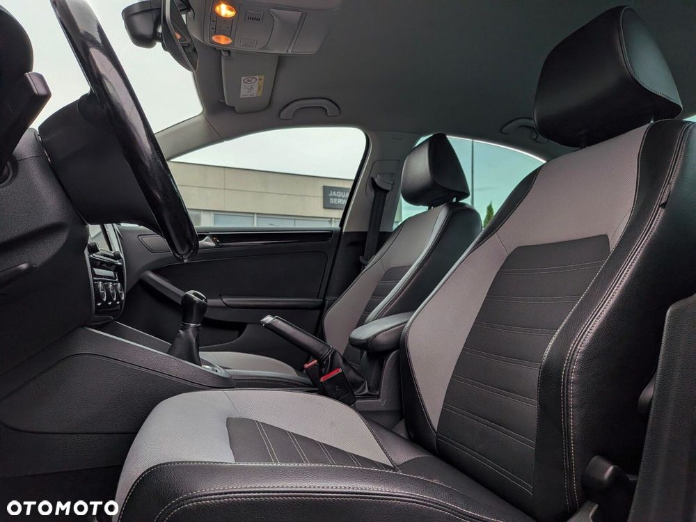 Volkswagen Jetta 1.4 TSI BMT Highline - 10