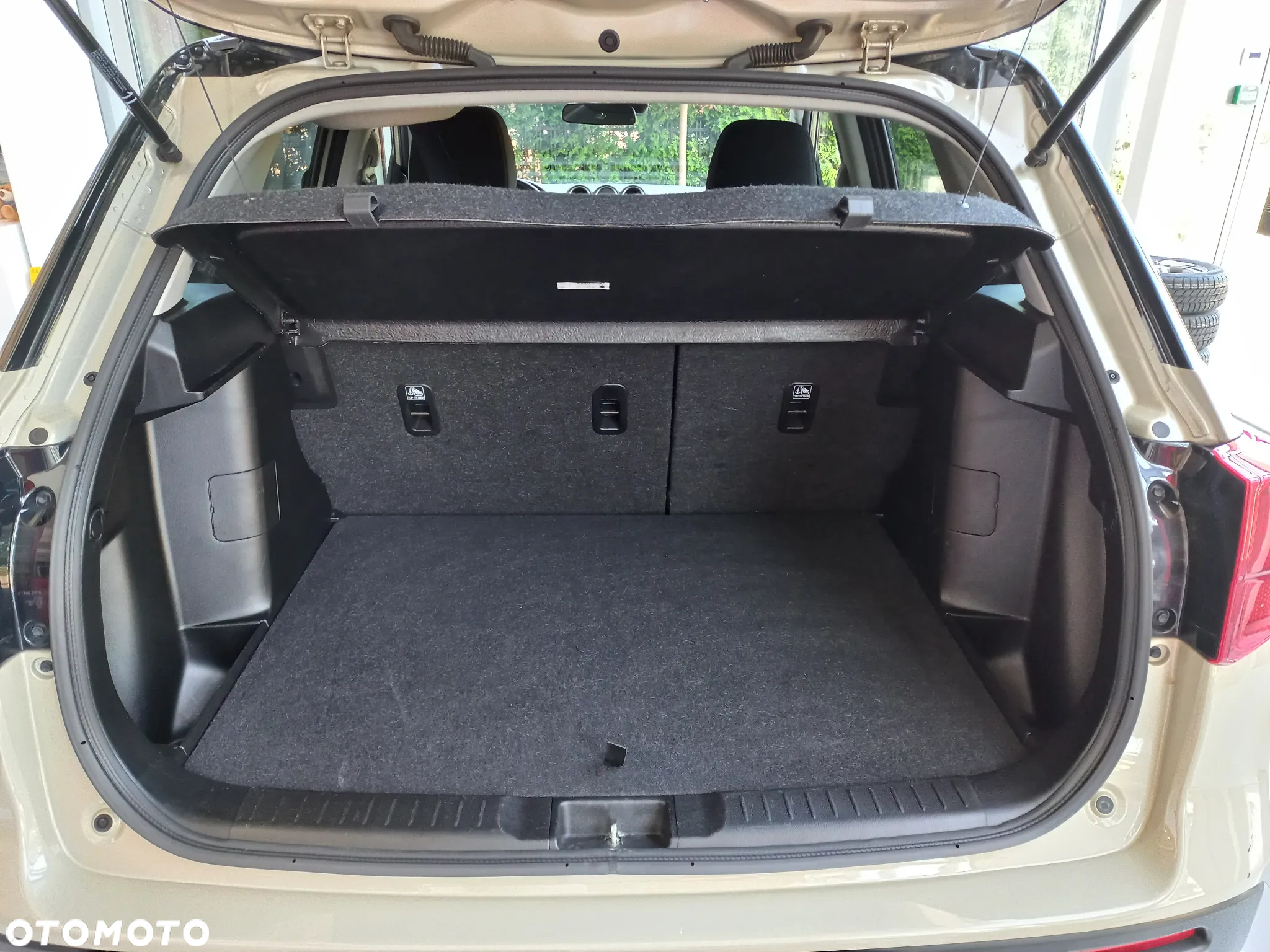 Suzuki Vitara 1.4 Boosterjet SHVS Premium 2WD - 11
