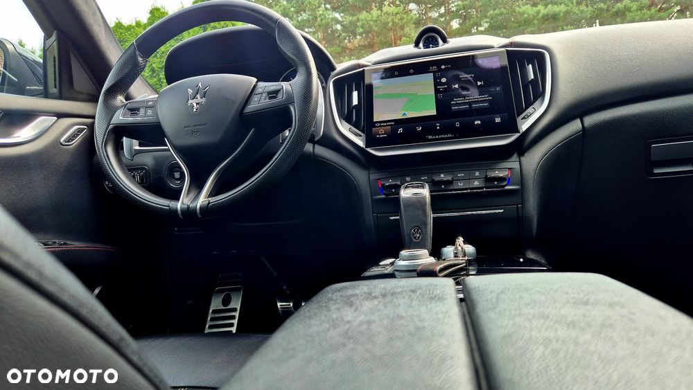 Maserati Ghibli Modena - 20