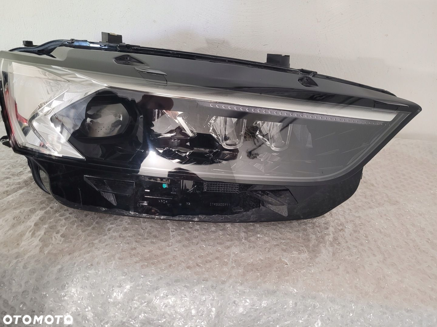 Citroen DS7 Crossback lampa przod full led idealna - 2