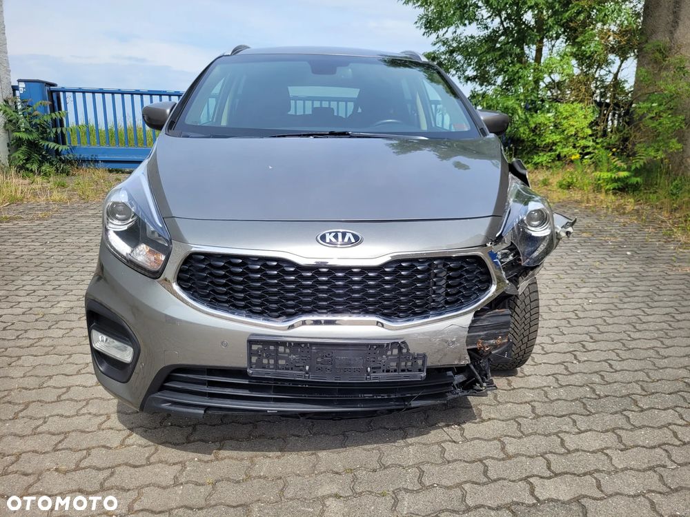 Kia Carens 1.6 GDI ISG Vision - 28