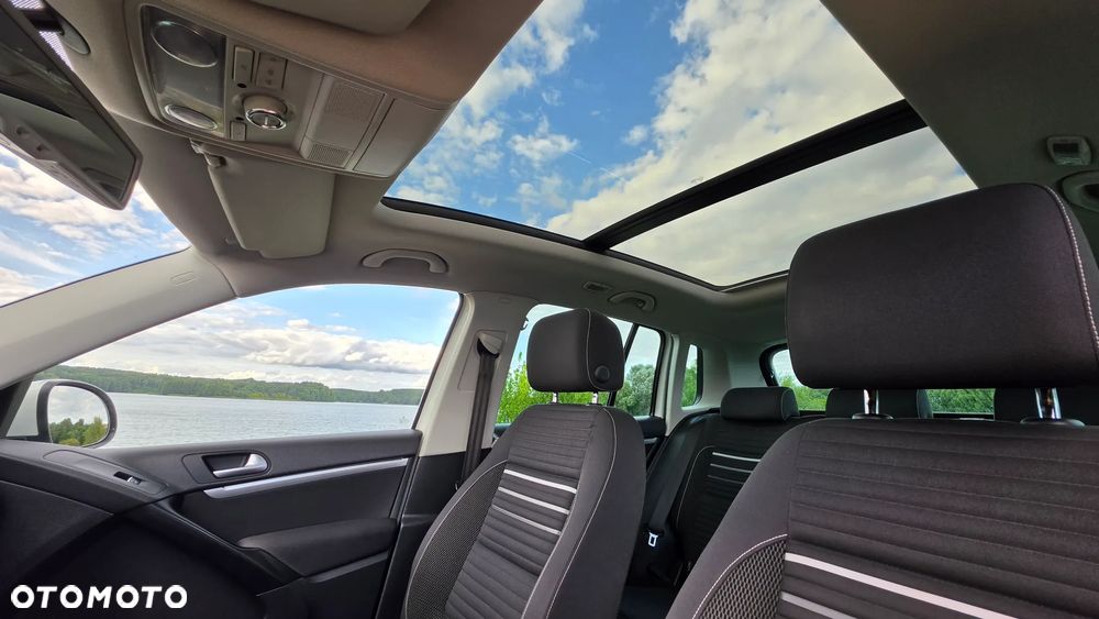 Volkswagen Tiguan 2.0 TDI DPF BlueMotion Technology Cup Sport & Style - 14