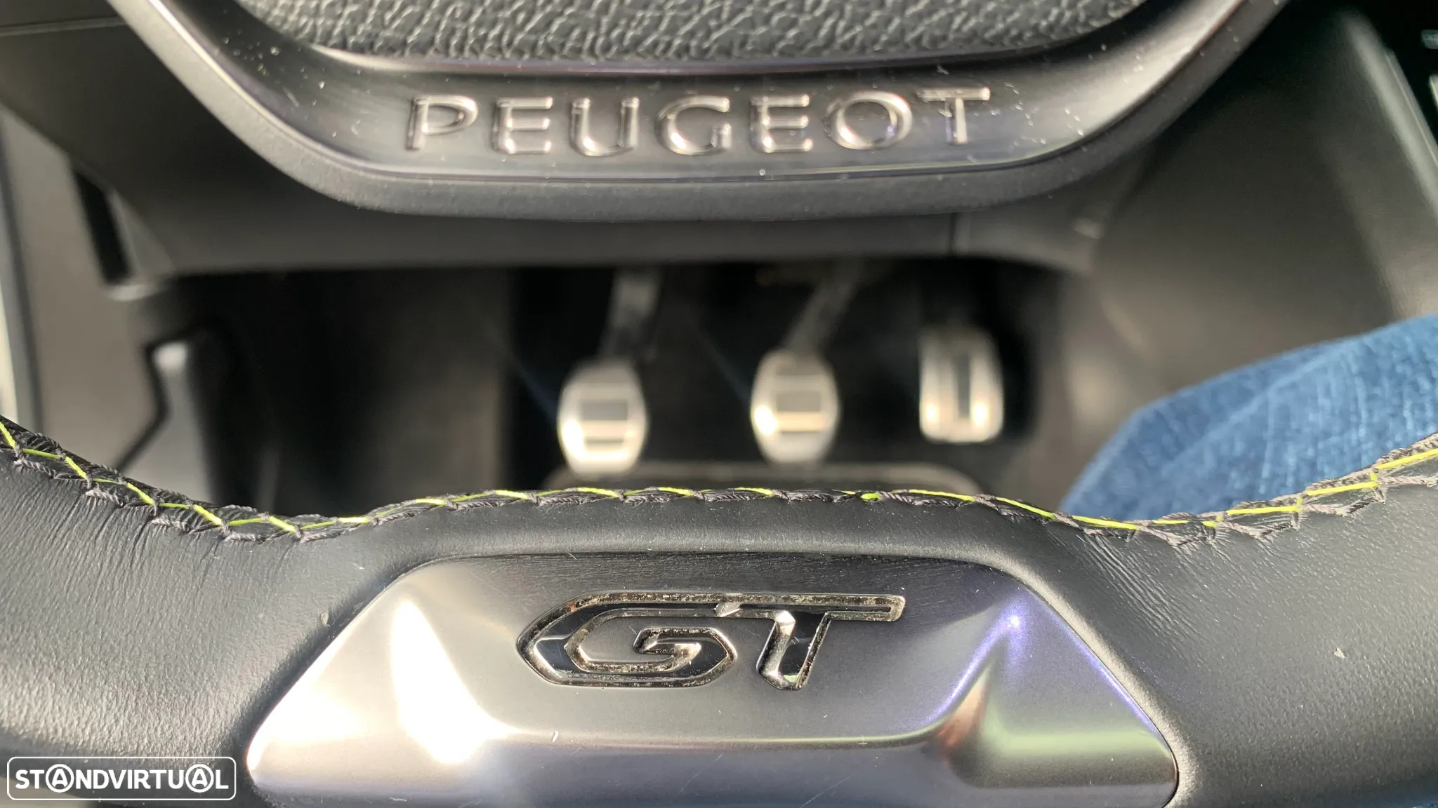 Peugeot 2008 1.5 BlueHDi GT - 30