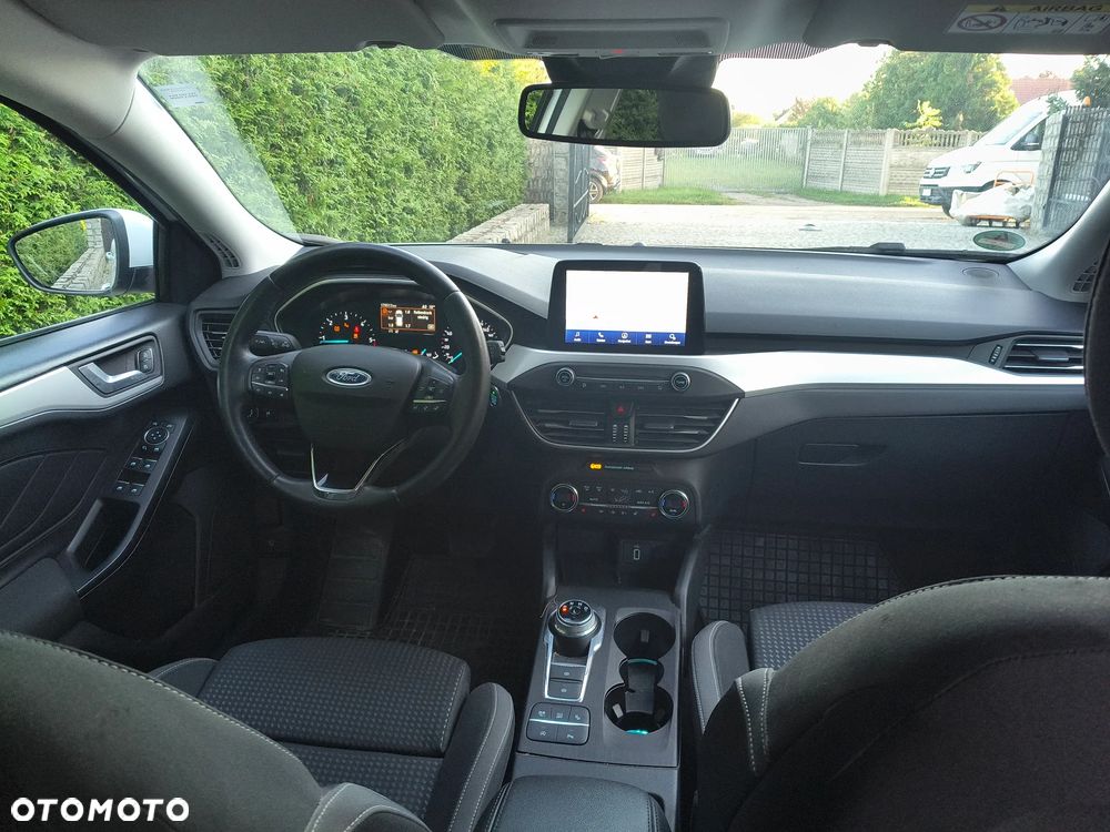 Ford Focus - 34