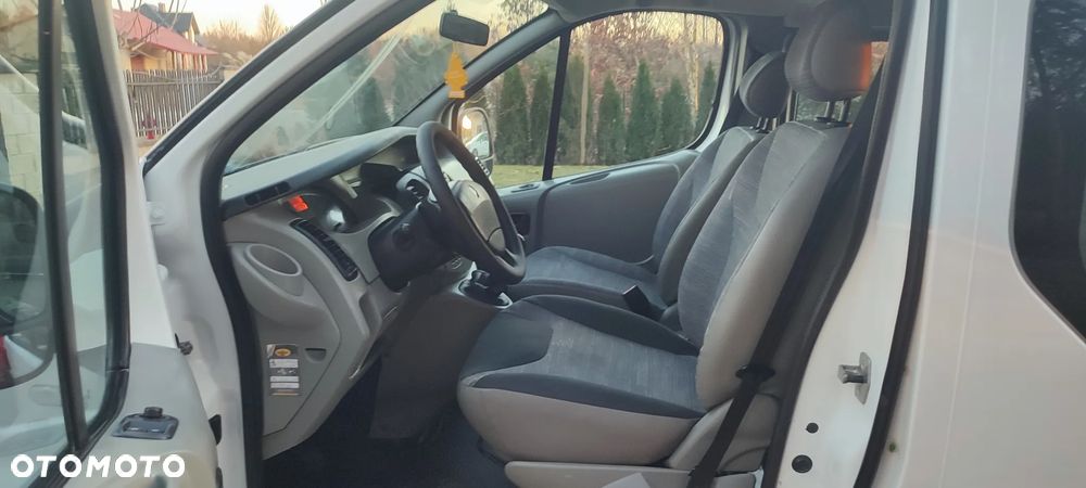 Renault Trafic - 11