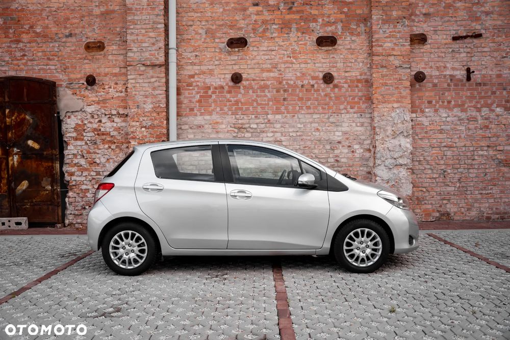 Toyota Yaris 1.0 Terra EU5 - 14