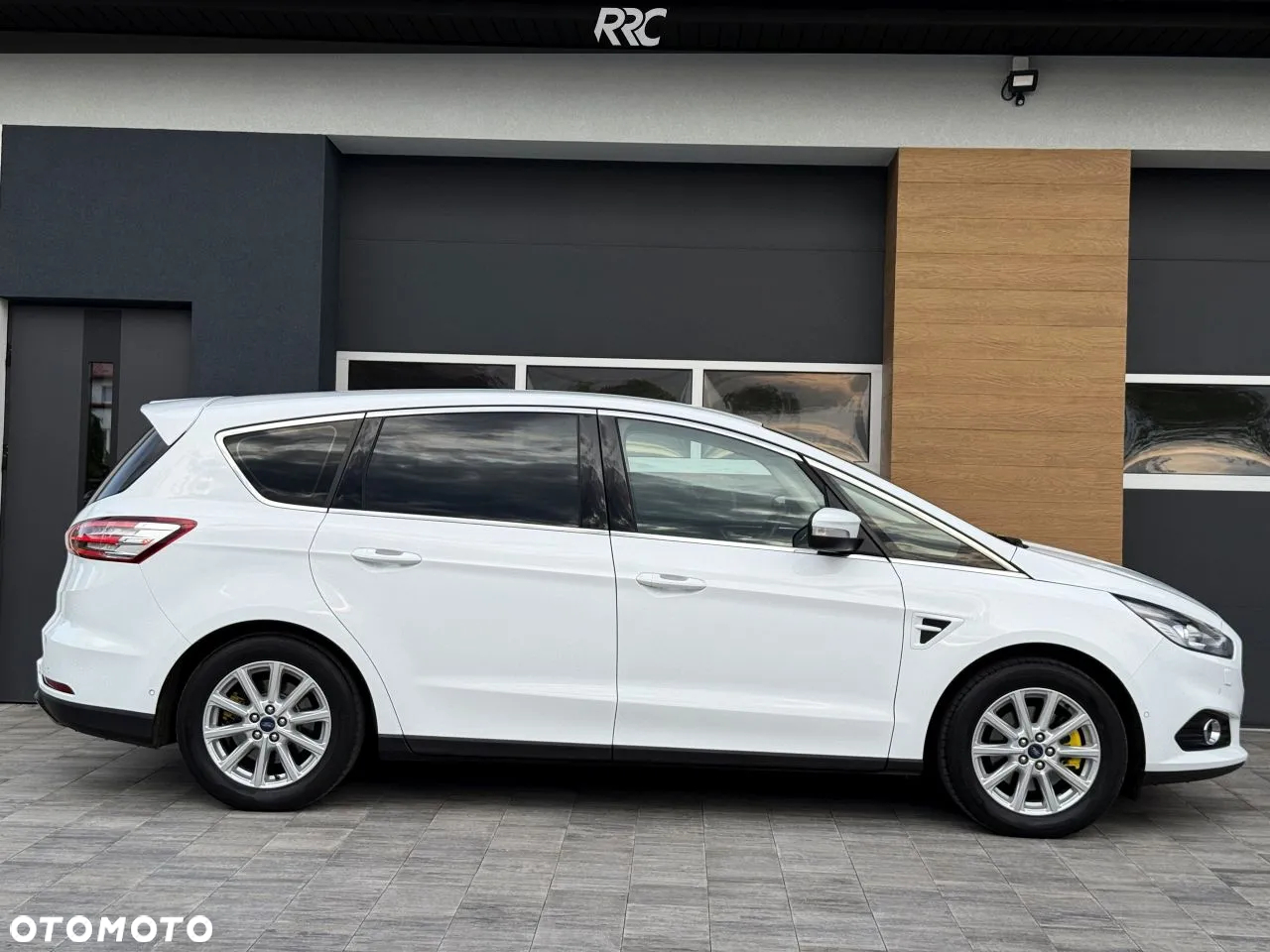 Ford S-Max 2.0 TDCi Titanium PowerShift - 10
