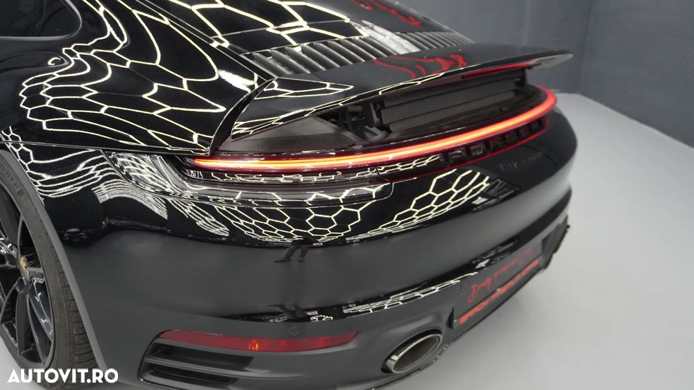 Porsche 911 Carrera PDK - 22