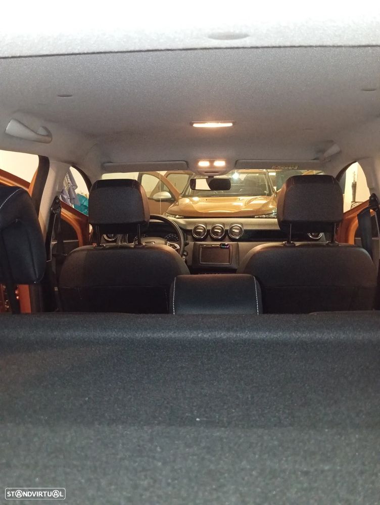 Dacia Duster 1.6 SCe Prestige Bi-Fuel - 4