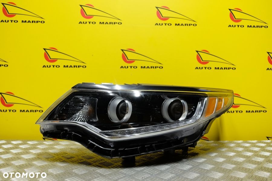 KIA OPTIMA 2015- REFLEKTOR LAMPA ZWYKŁA SOCZEWKOWA Z LED L USA - 2