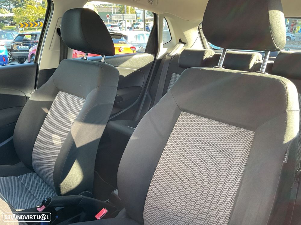 VW Polo 1.6 TDI Confortline BlueMotion - 21