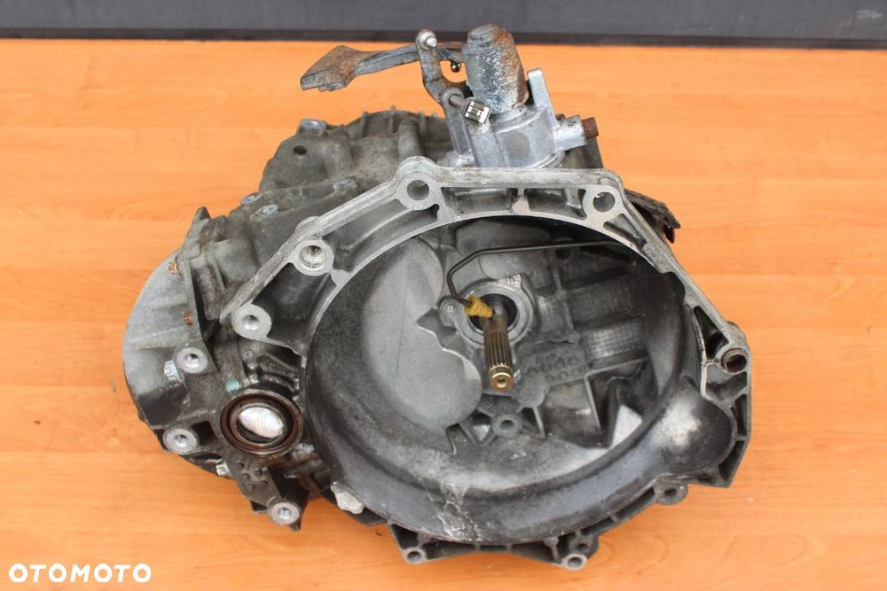 SKRZYNIA BIEGÓW OPEL ZAFIRA B VECTRA C SIGNUM 2.2 Z22YH 155KM 6 BIEGÓW M32 - 2