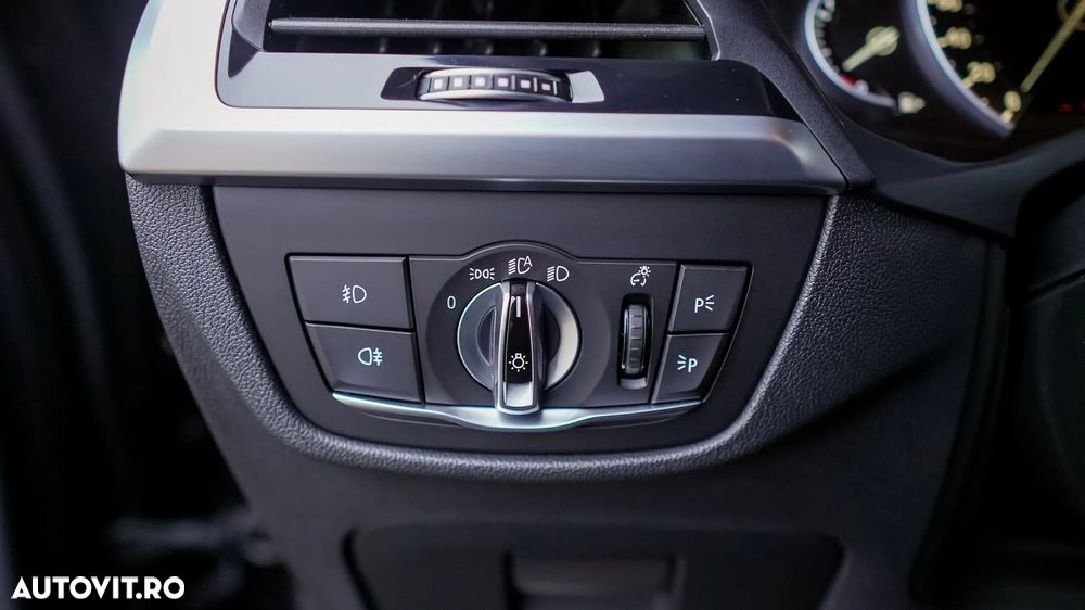 BMW X3 xDrive20d Aut. xLine - 25