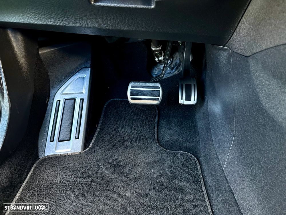 Peugeot 3008 1.6 BlueHDi GT Line EAT6 - 29