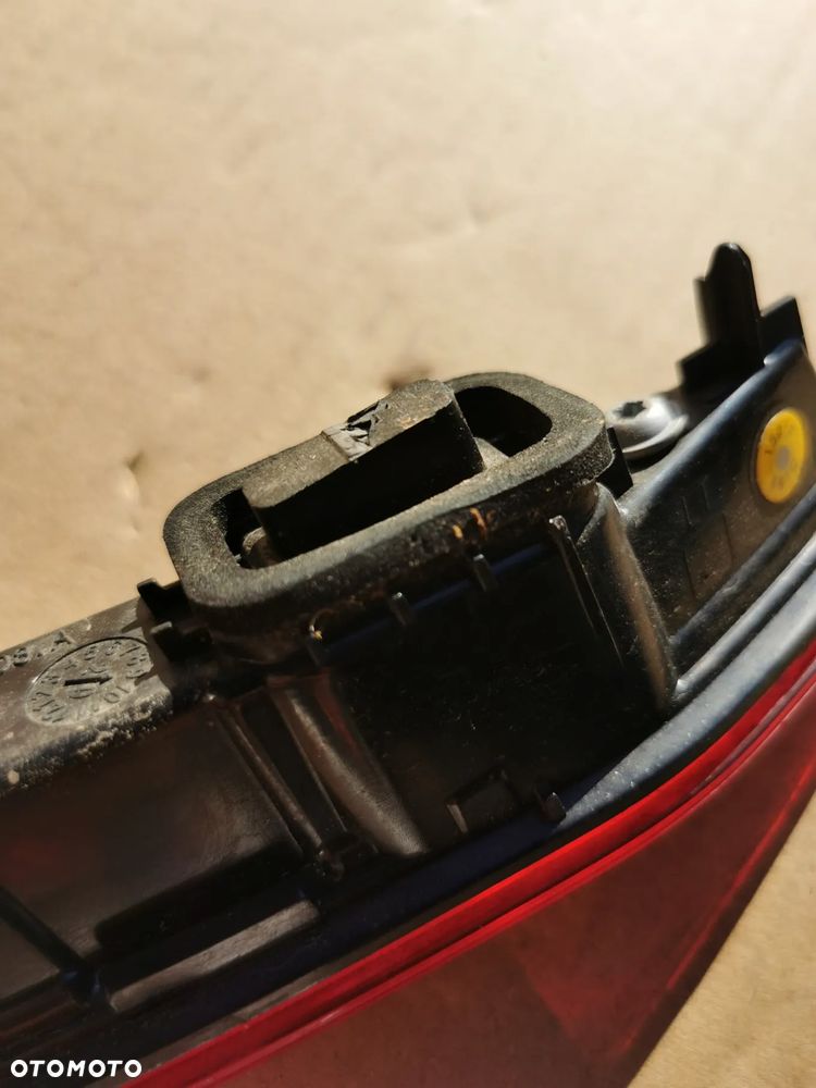 VW ID.3 ID3 Lampa prawy tył tylna prawa w zderzak lampka odblask - 7