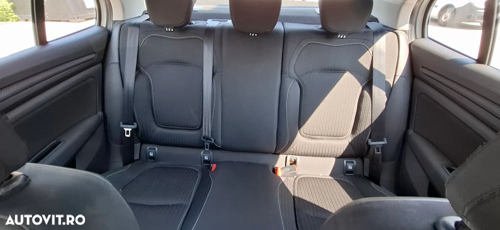 Renault Megane BLUE dCi 115 EDC Techno - 19