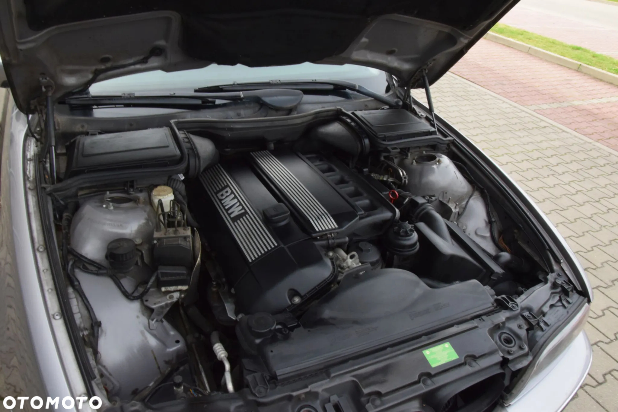 BMW Seria 5 523i - 22