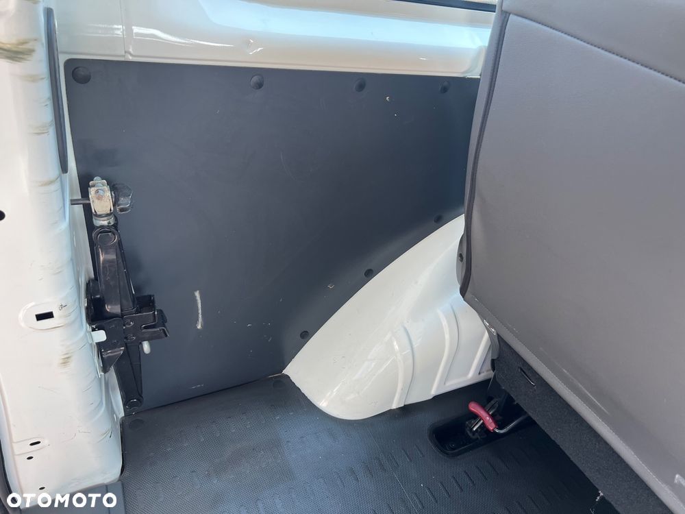 Fiat Scudo Panorama L2H1 Family - 11