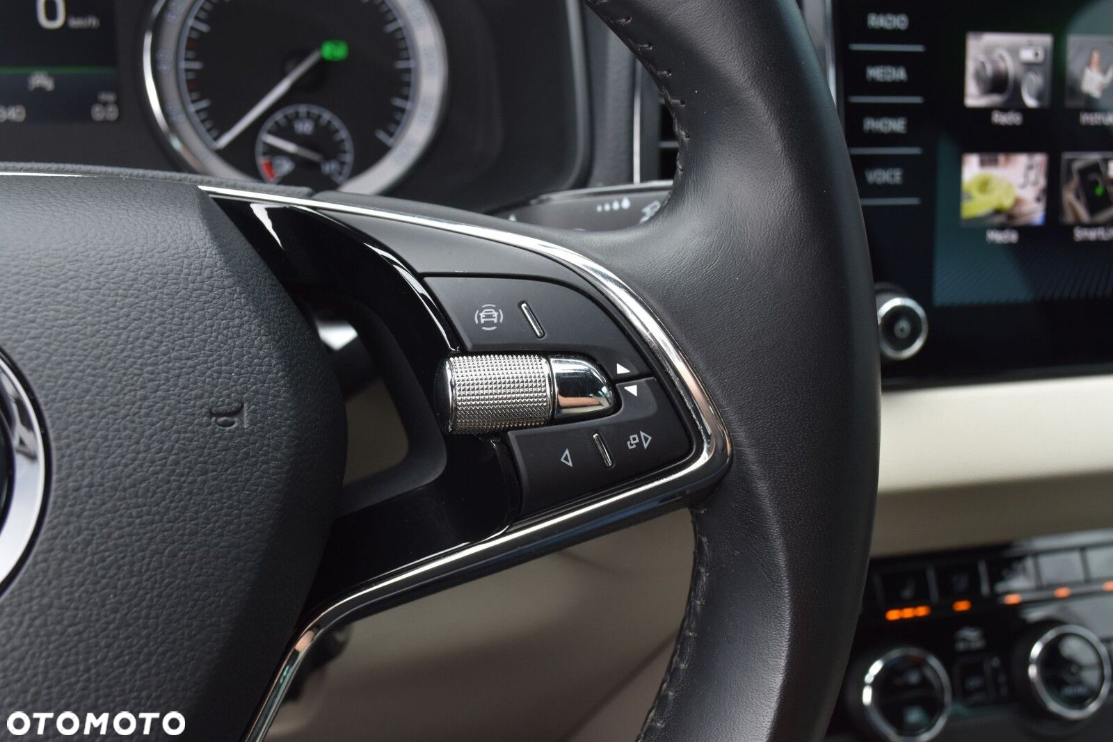 Skoda Karoq - 30