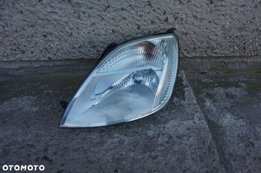 LAMPA PRZEDNIA LEWA FORD FIESTA MK6 - 3