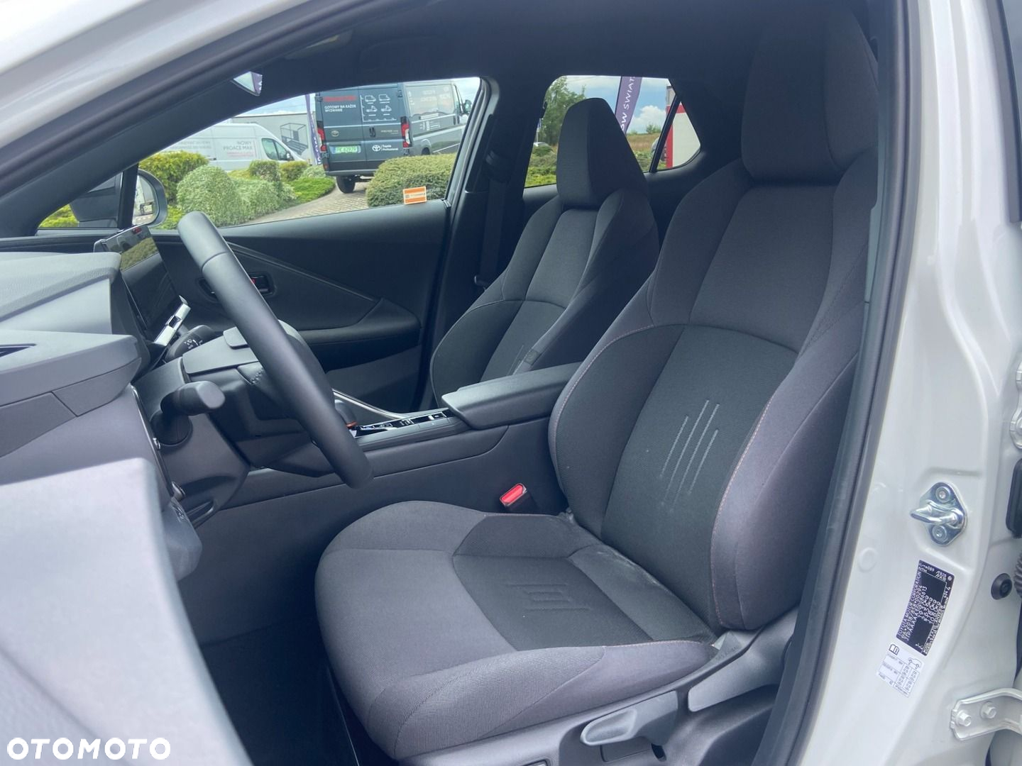 Toyota C-HR 1.8 Hybrid Style - 11
