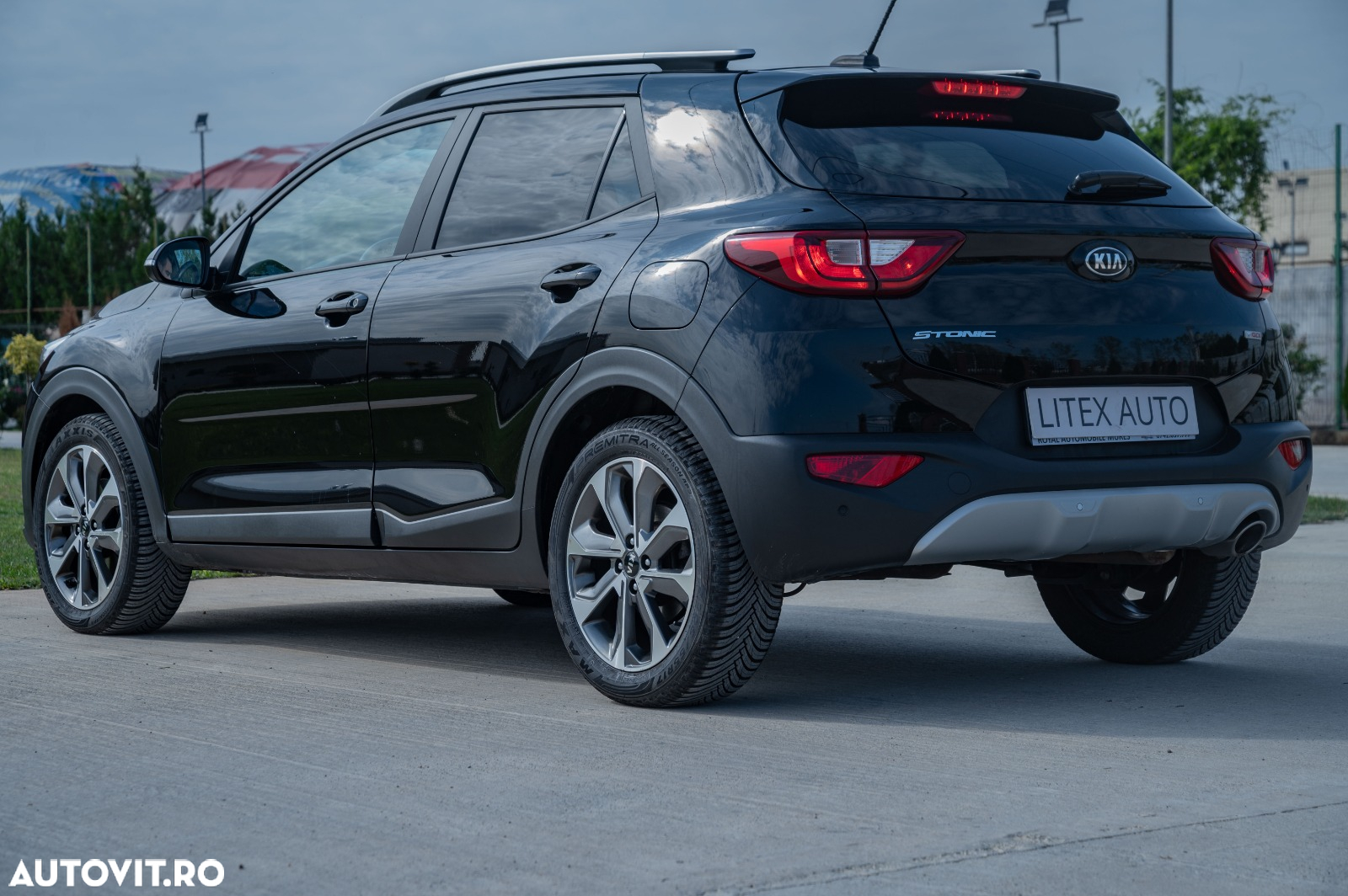 Kia Stonic 1.0 T-GDI Trend - 16