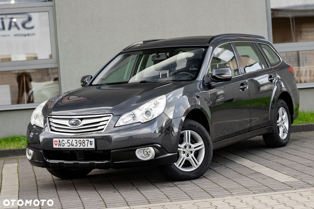 Subaru Legacy 2011 photo 2