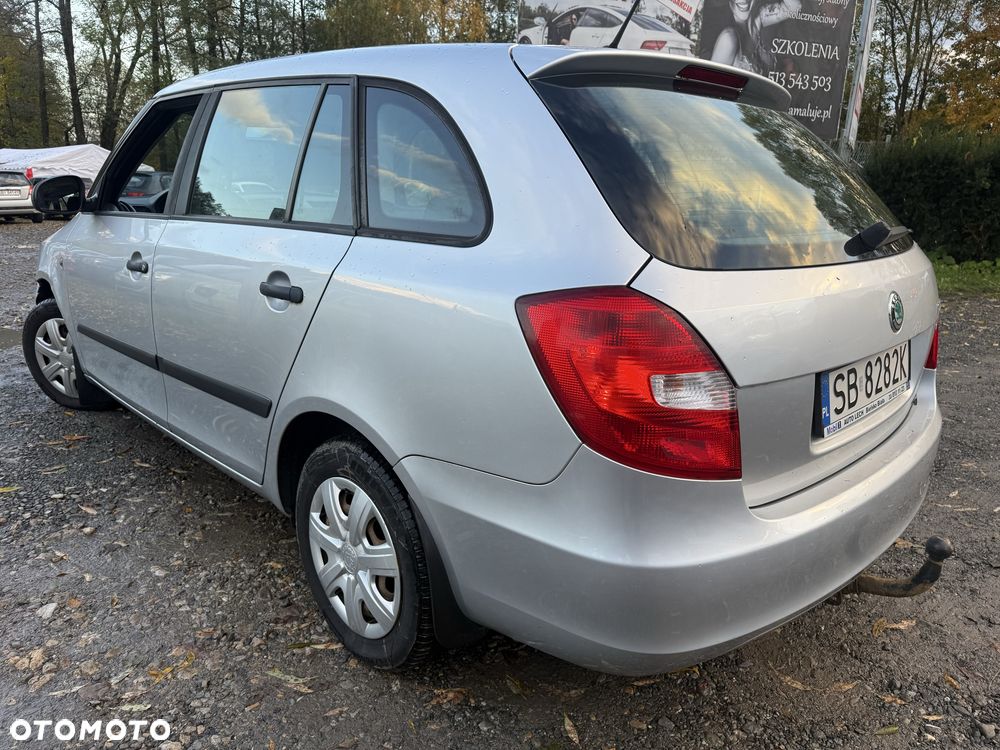 Skoda Fabia - 4