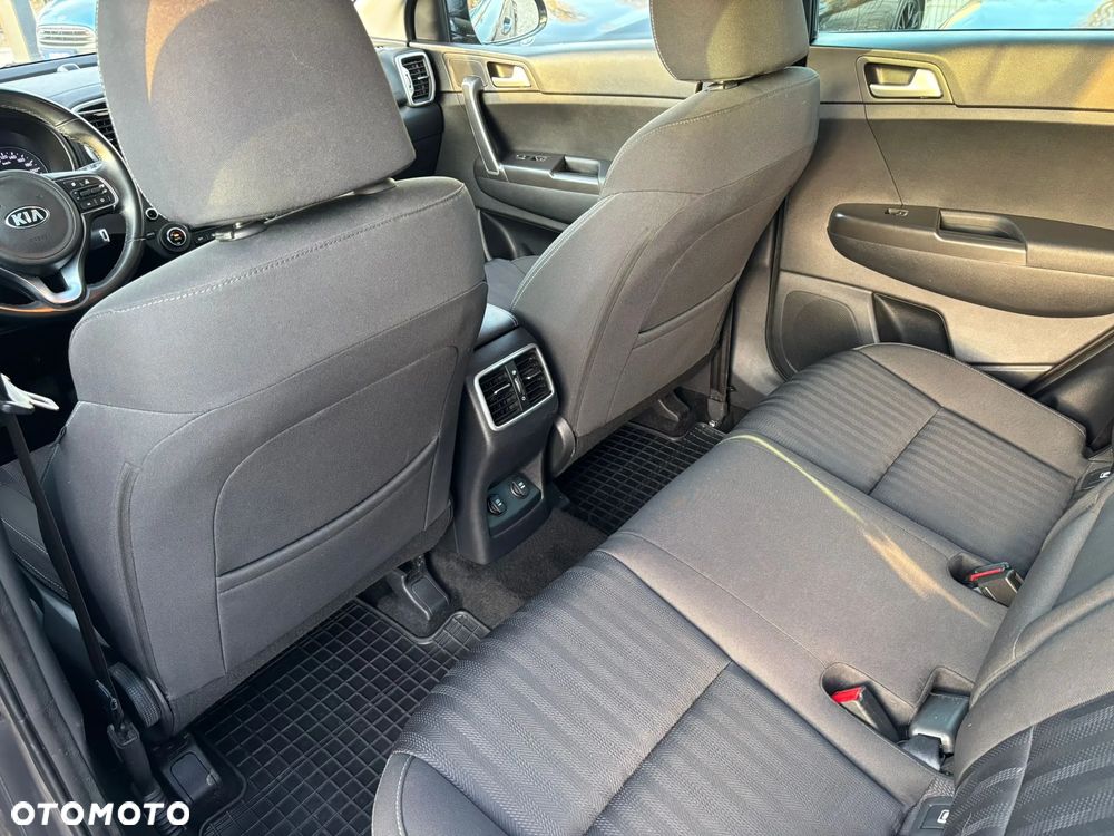 Kia Sportage 1.6 GDI M 2WD - 9