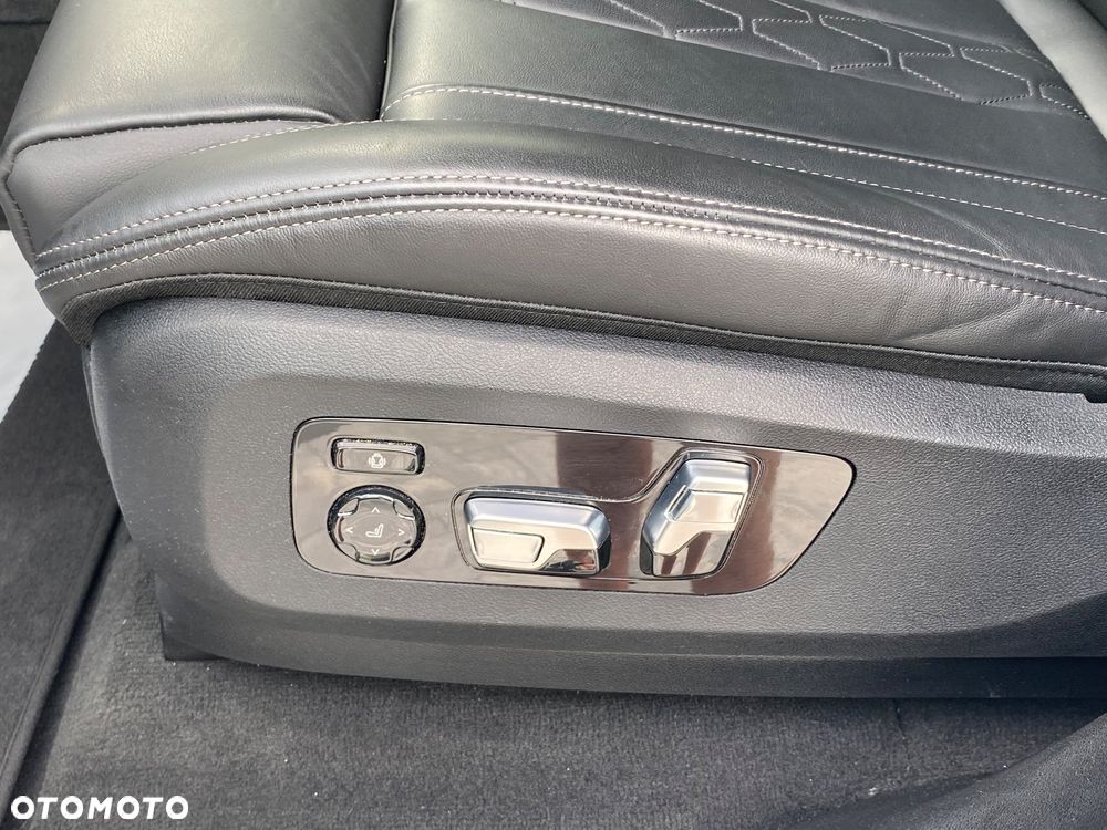BMW X5 xDrive40d - 19