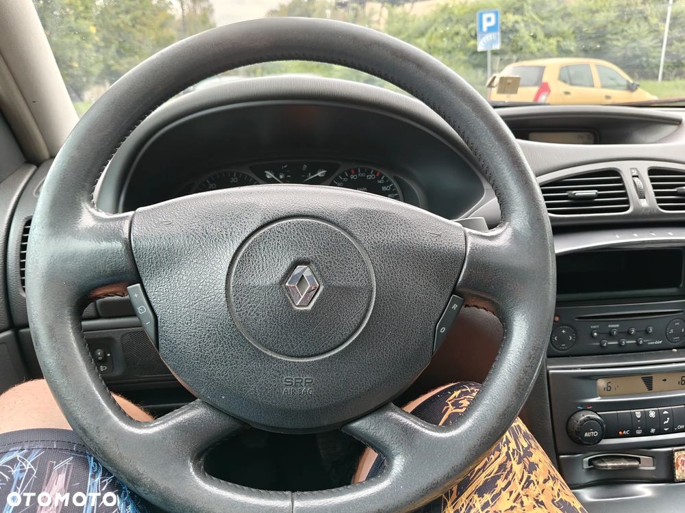 Renault Laguna 1.9 dCi Privilege - 19