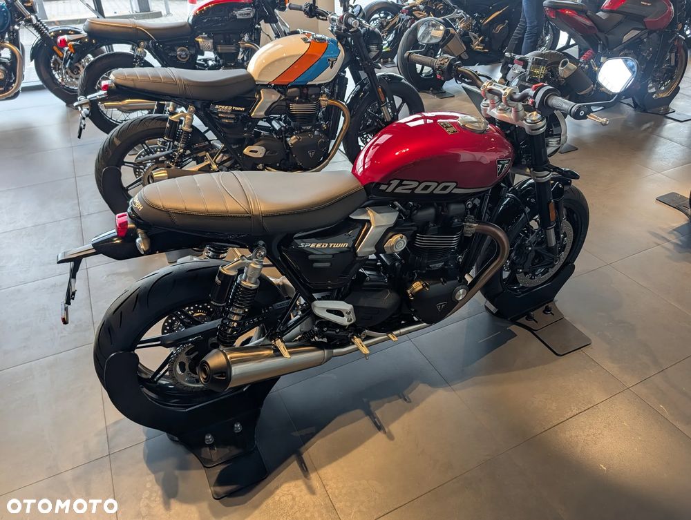 Triumph Speed Twin - 3