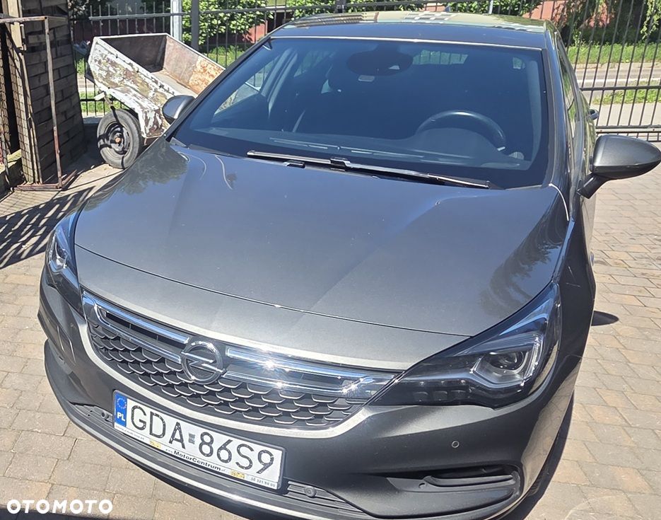 Opel Astra 1.6 T Dynamic S&S - 4