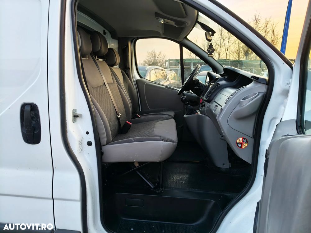 Opel Vivaro L1H1 DPF - 7