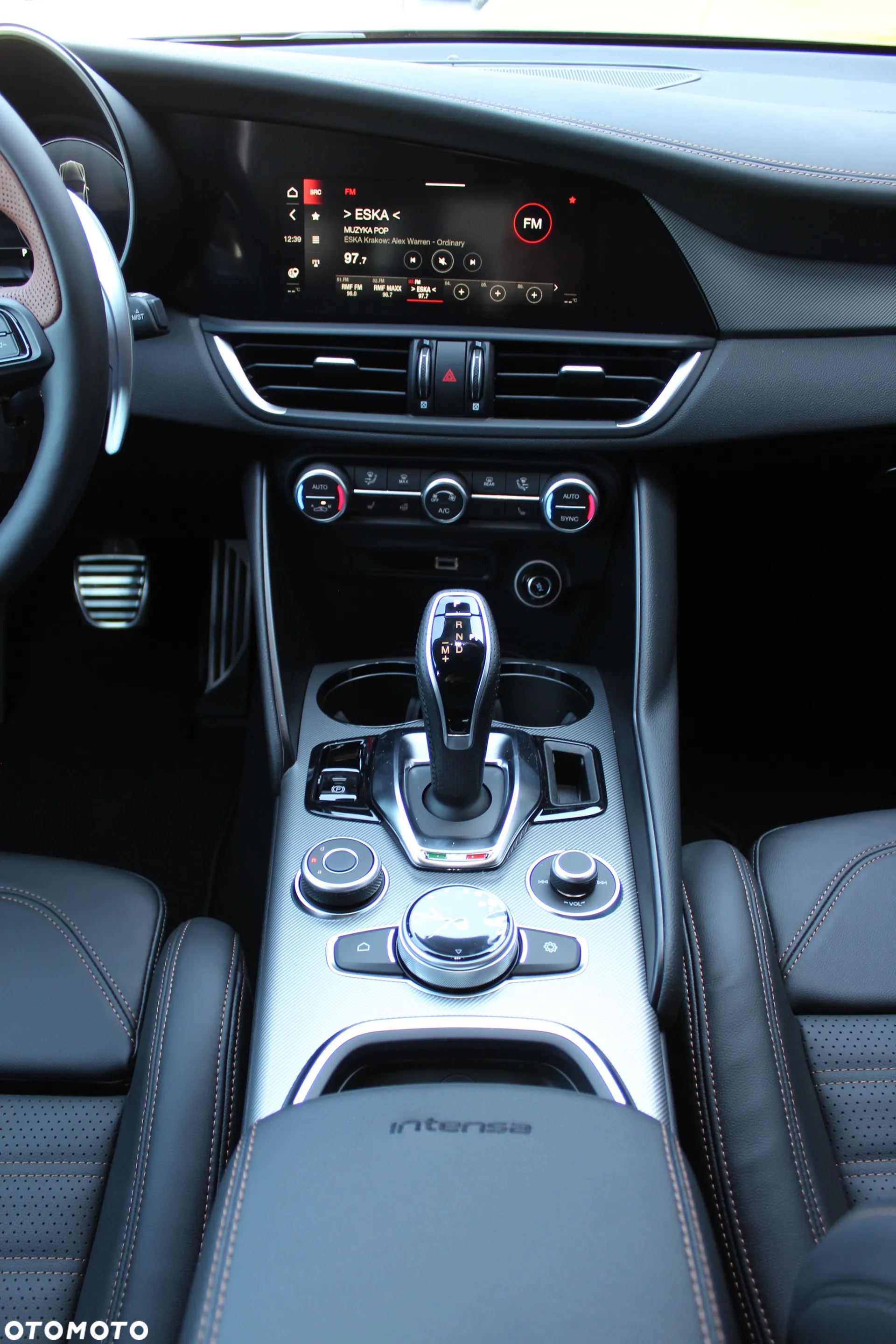 Alfa Romeo Giulia 2.0 Turbo Intensa Q4 - 13