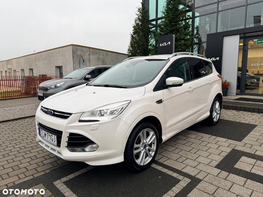 Ford Kuga 1.5 EcoBoost FWD Titanium ASS - 4