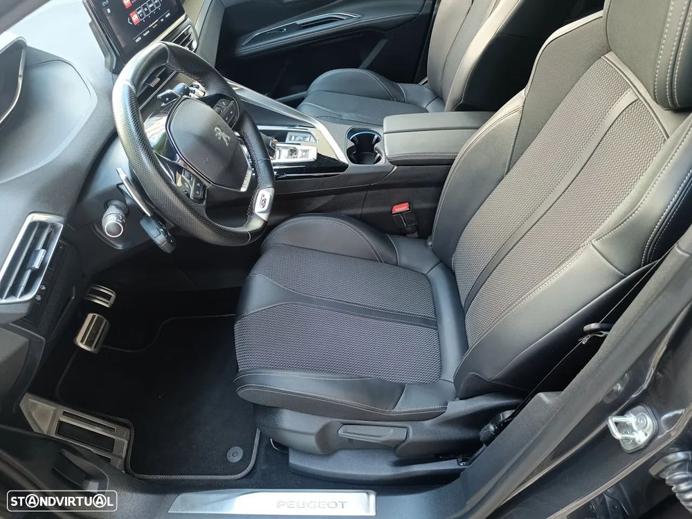 Peugeot 5008 1.2 PureTech GT EAT8 - 9